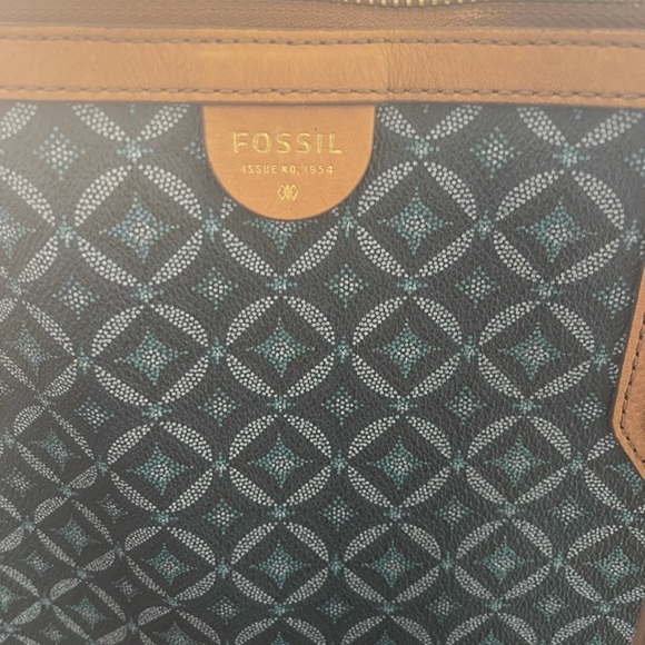 Fossil Handbag - Picture 3 of 6